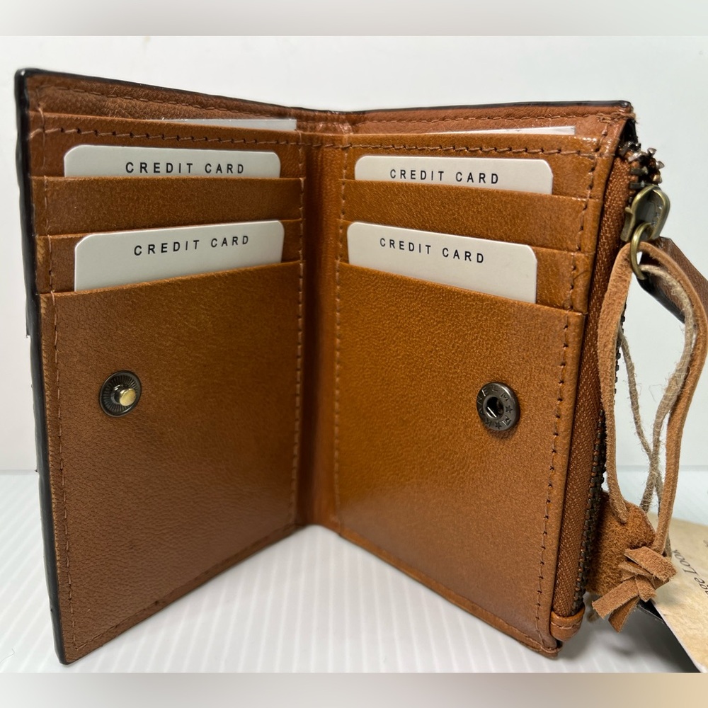 Genuine Leather Handcrafted Bifold Small Wallet w/Woven Leather Exterior - Picture 6 of 13